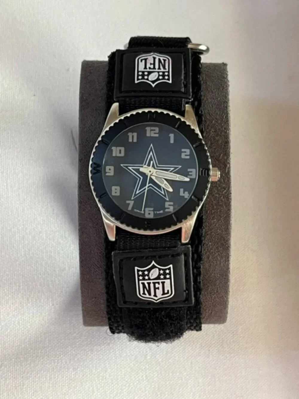 GAME TIME NFL | Dallas Cowboys Watch Velcro Band Youth Men Unisex-NEW Battery